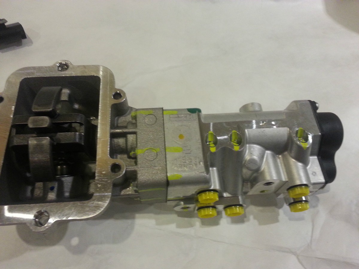 BRAND NEW MASERATI OEM ACTUATOR QUATTROPORTE/COUPE/SPYDER 183064