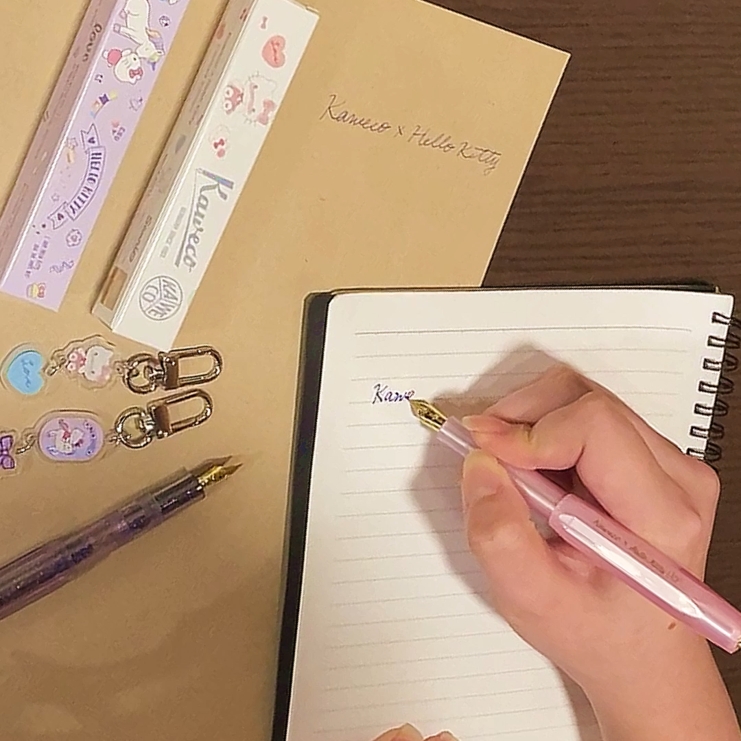 KawecoXHello Kitty CLASSIC Sport Fountain Pen Moonlit Pink Limited