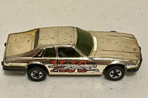 Mattel Hot Wheels Blackwalls 1976 T-TOTALLER Black & Blackwall Jaguar XJ5 1977 - Picture 10 of 11