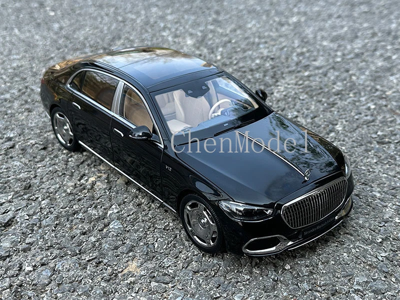 Almost Real Mercedes-Benz Maybach S680 2021 Metal Diecast Car Model 1:18 Scale