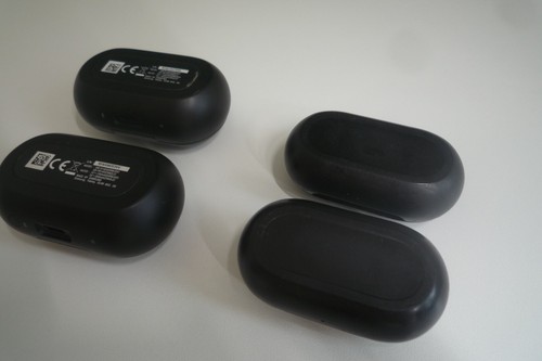 Job lot 2x Samsung Gear IconX Earbud And 2x Galaxy Buds Headphones - Black - Afbeelding 9 van 9
