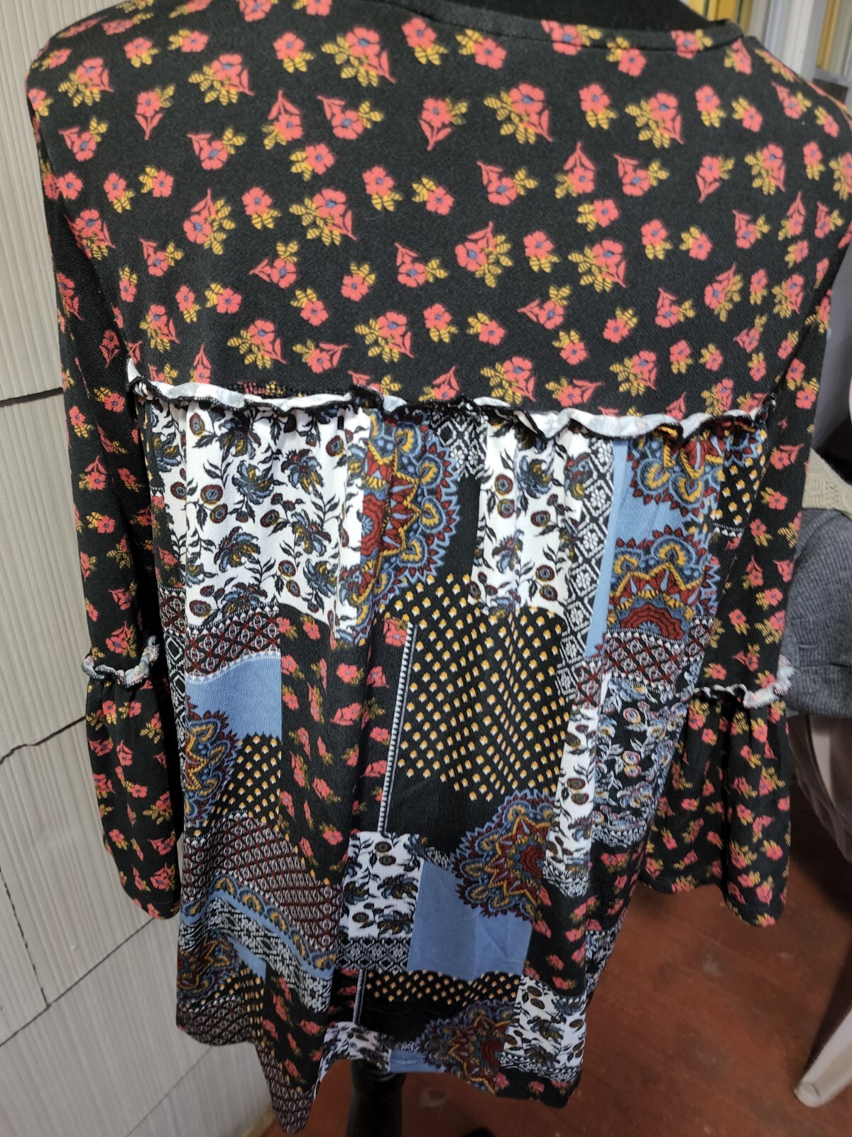 Bobbie Brooks Patchwork Longsleeve Top Medium - image 3