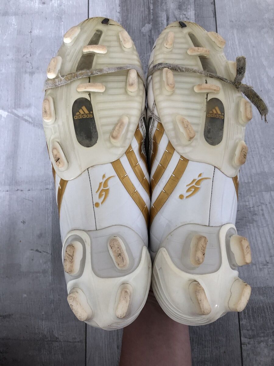 Adidas Predator Powerswerve TRX FG White Gold Football Adidas Predator Powerswerve TRX FG White Gold Football
