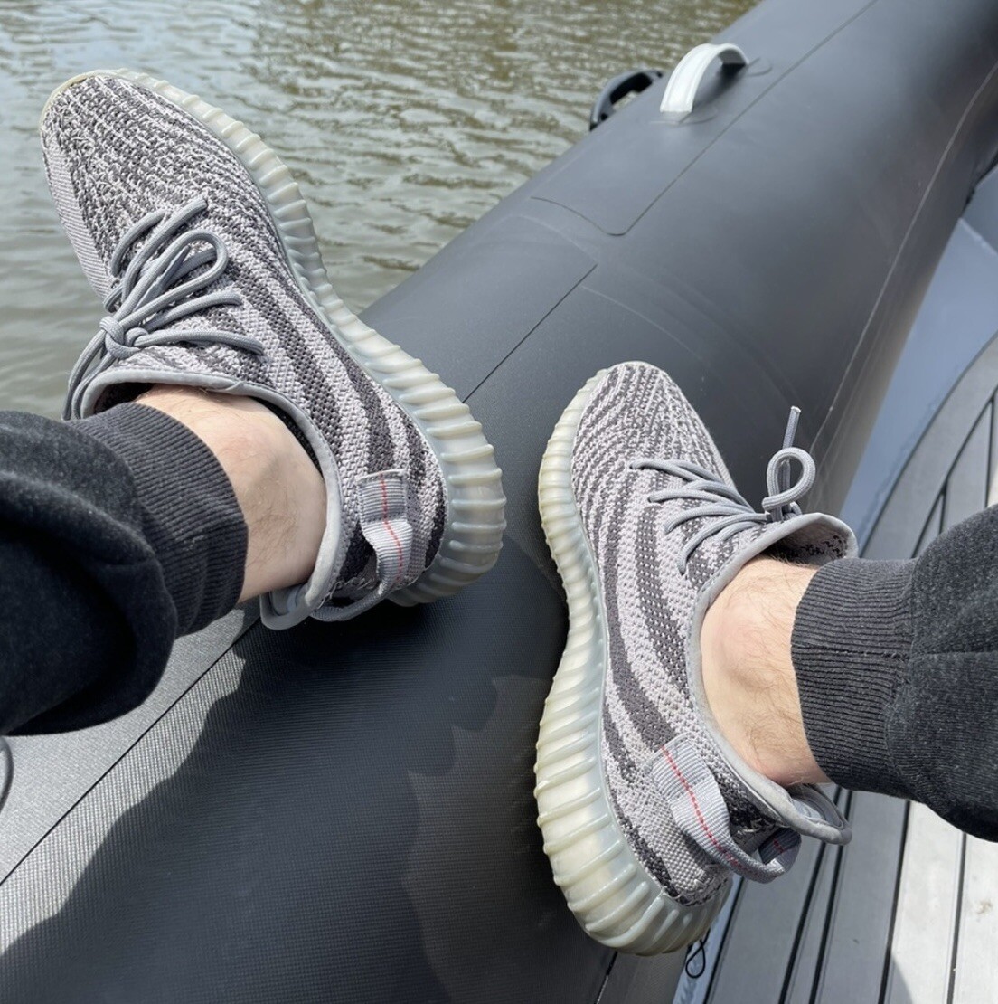Size 10.5 - adidas Yeezy Boost 350 V2 Beluga 2.0 Size 10.5 - adidas Yeezy Boost 350 V2 Beluga 2.0