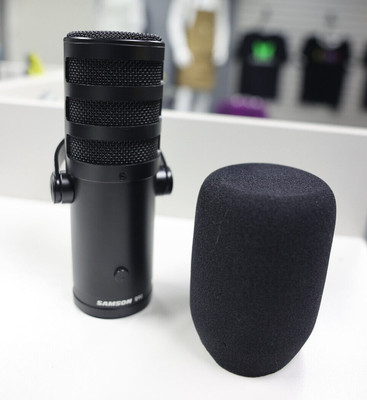 Samson Q9U XLR/USB Dynamic Broadcast Microphone