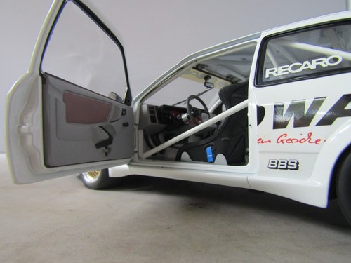 MINICHAMPS 1/18 - 1988 FORD SIERRA RS500 COSWORTH - COME NUOVO/CONFEZIONE - L@@K!! - Foto 7 di 12