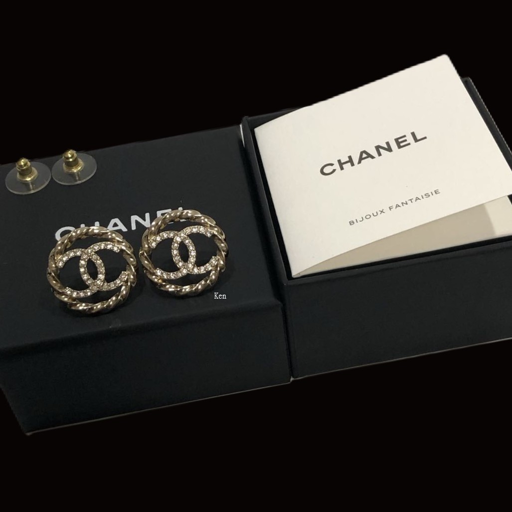 CHANEL Earrings AUTH Coco Mark Vintage Gold kenkenjp rhinestone CC