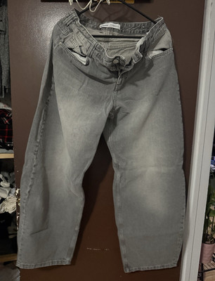 Bershka Men s Gray Baggy Solid Denim Jeans Regular Fit Size 42 Inseam 32''