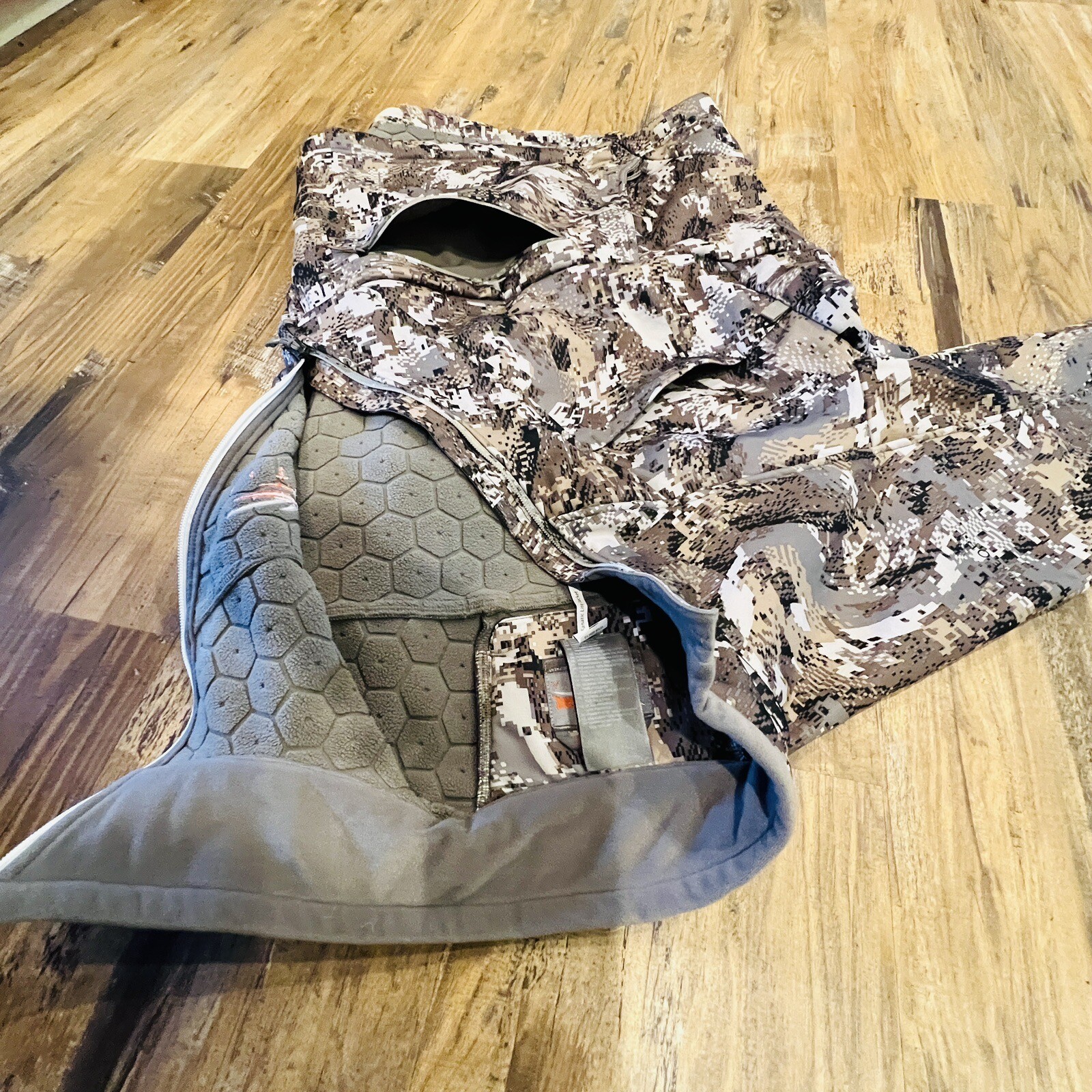 Sitka Fanatic Lite jacket eBay