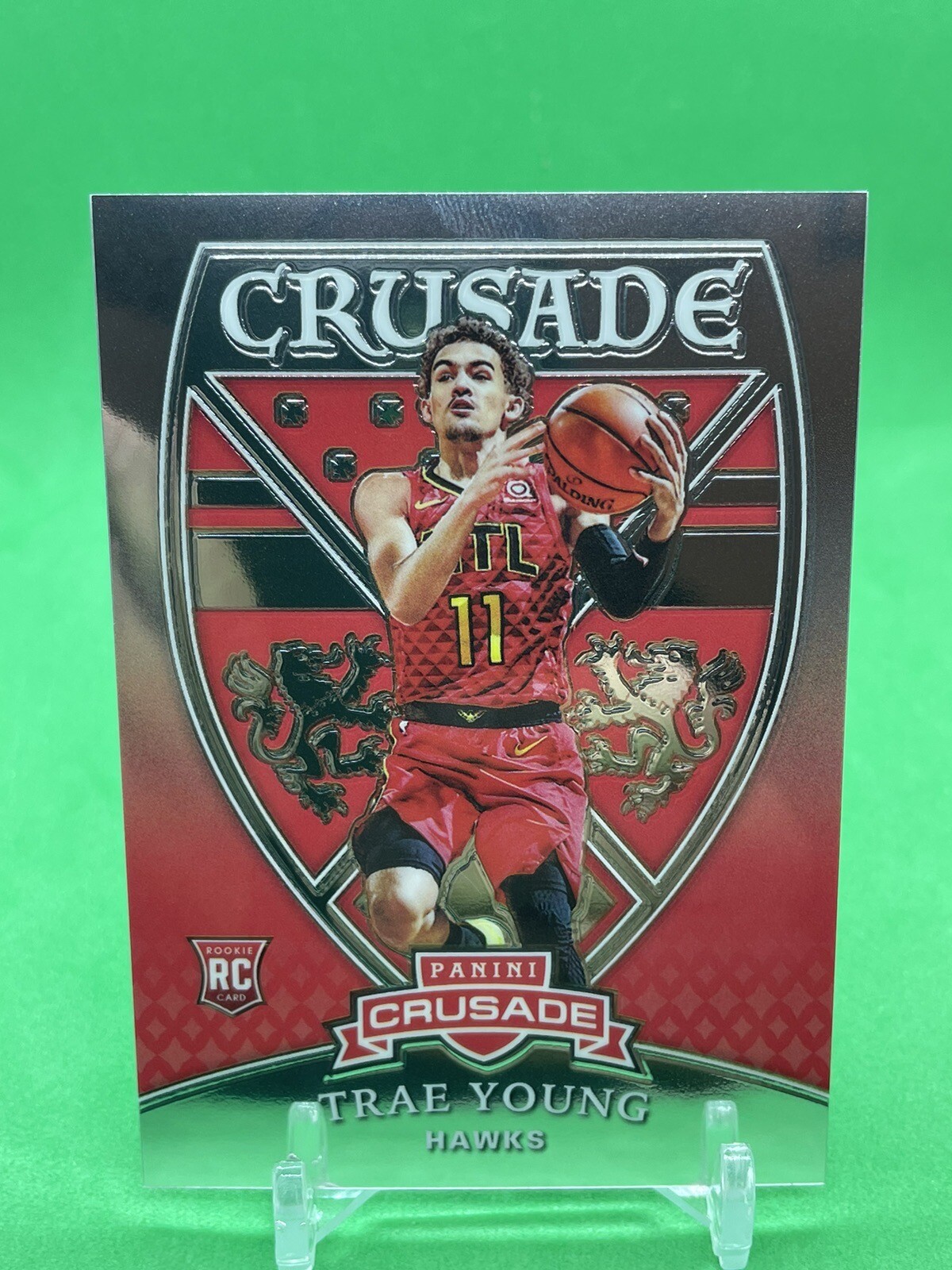 2018-19 Chronicles Trae Young Rookie Crusade RC No.545 Hawks