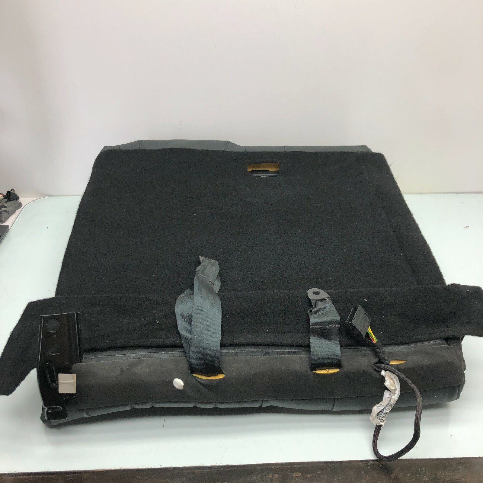2014 - 2017 Maserati Ghibli Driver Left Rear Seat Backrest OEM L0193173AA