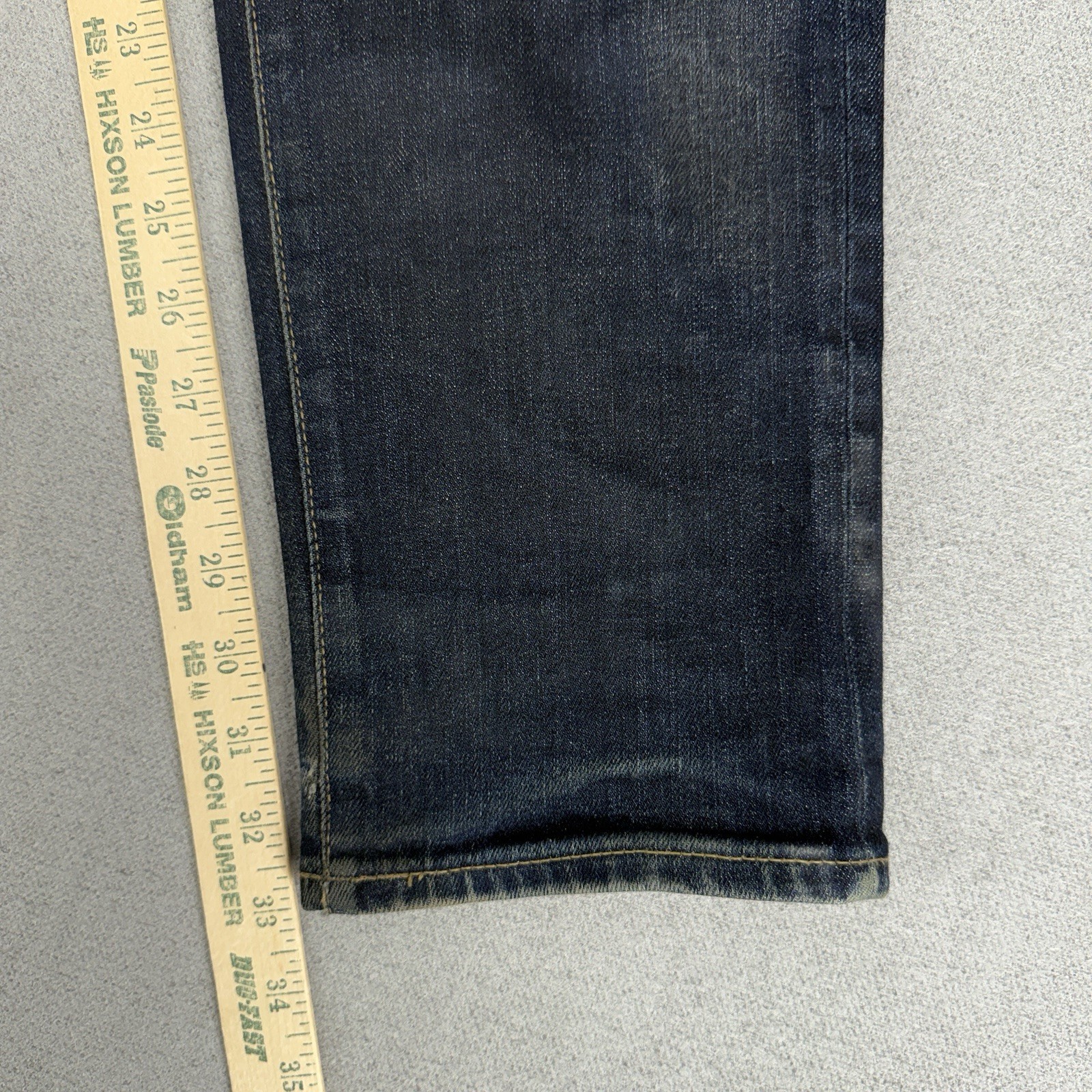 Uniqlo Slim Fit Selvedge Jeans Mens 34x34 Stretch Denim Wallet Pocket Fade thumbnail 9