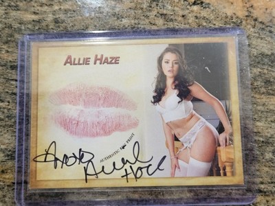 2025 Allie Haze Adult Star Collectors Expo Signed & Kiss Auto Card