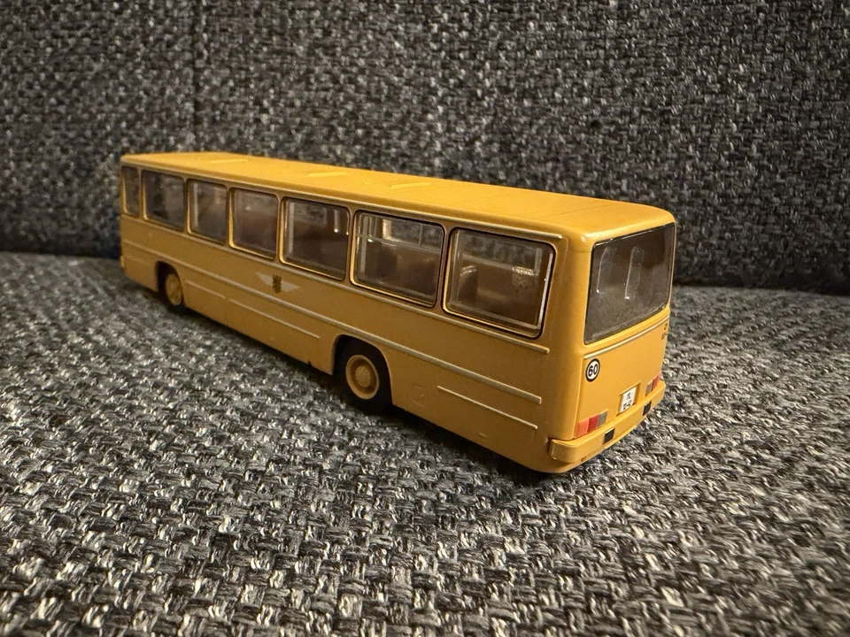 Brekina Sondermodell Ikarus 260.02 Stadtbus VEB Nahverkehrsbetriebe Dresden NEU - Bild 4 von 4