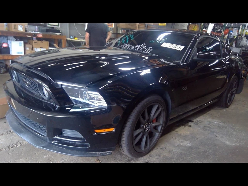 Brazo limpiaparabrisas izquierdo Mustang 2010-2014 1629415 Foto 2 de 4