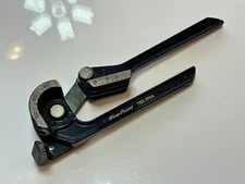 Blue-Point  Tools USA Tube Bender, Model No. TBS200A