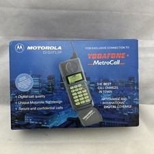 Motorola 5200 Digiflip 1995 Brick Mobile Phone Vintage Clean Box Museum Piece.