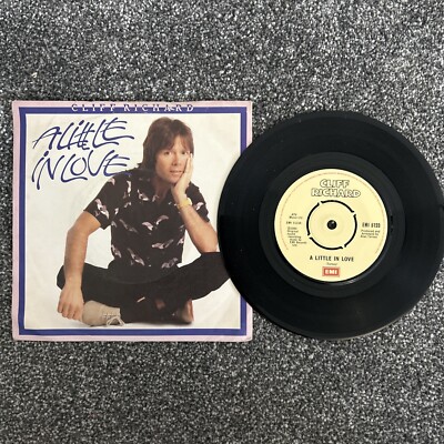 CLIFF RICHARD A LITTLE IN LOVE / KEEP ON LOOKING 7'' Single Picture Sleeve Record