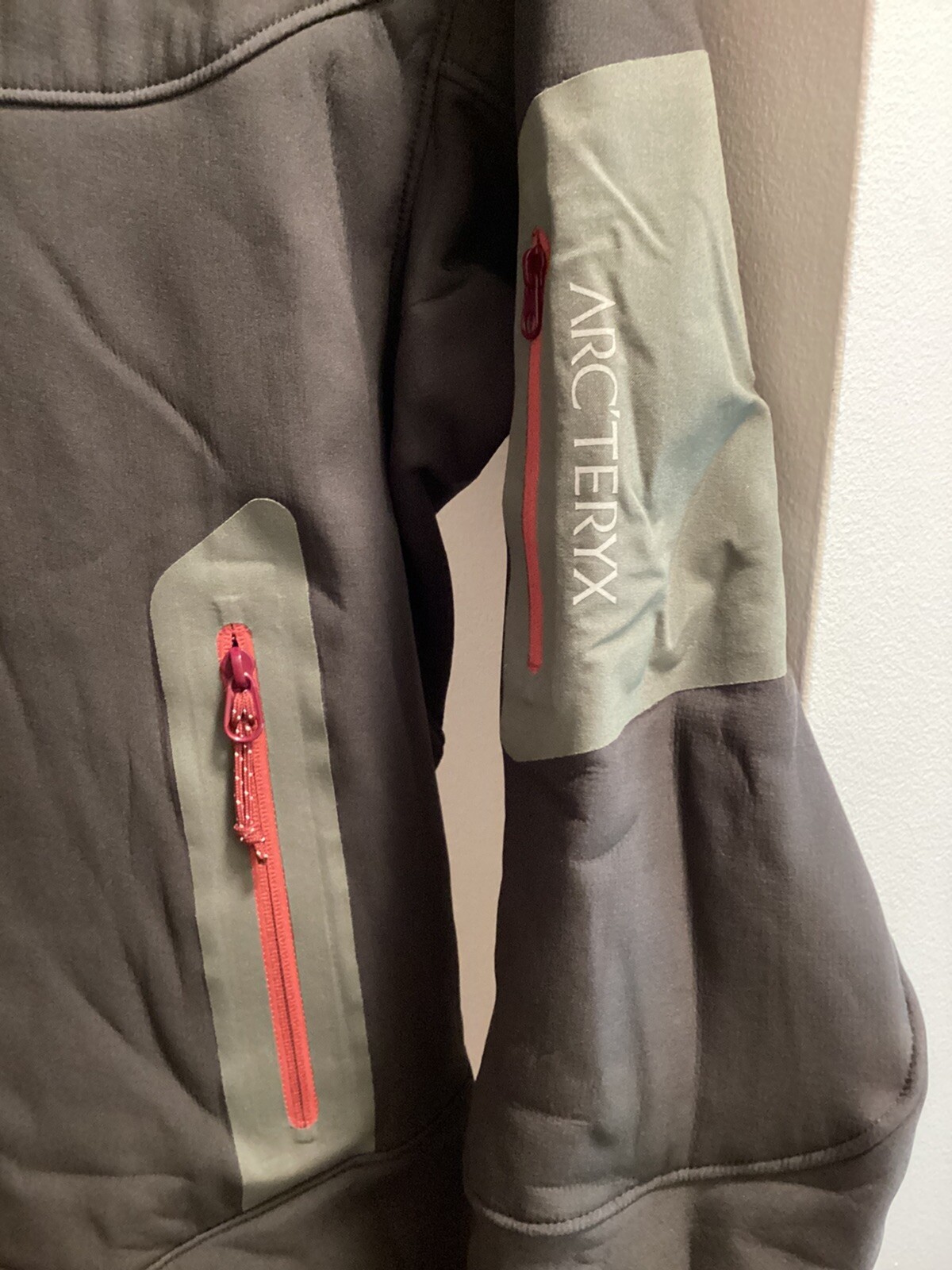 ARC'TERYX Arc’teryx Hyllus Felpa con Cappuccio Donna M Us intime Ottimeioni Condiz