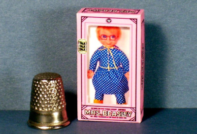 Dollhouse Miniature 1:12  Mrs Beasley Doll Box - 1960s Dollhouse girl