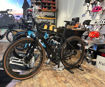 Pinarello Grevil Red etap 53