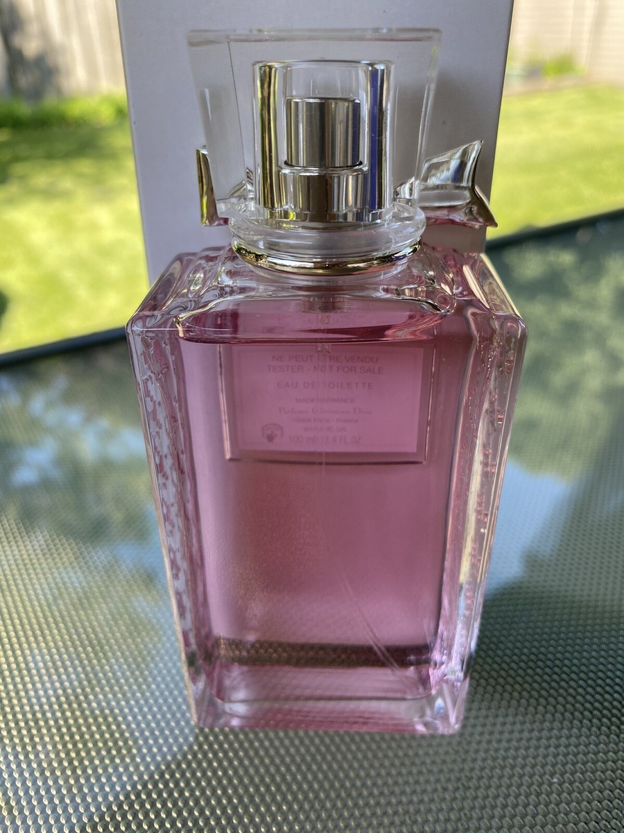 Miss Dior ローズミス Miss Dior Rose N'Roses, The Floral Sparkling Eau de Toilette