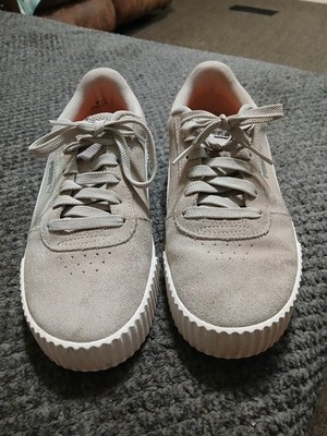 PUMA Carina 2.0 Suede Women's Sneakers Size 8.5 Gray Nice Small Tear Inside Heel