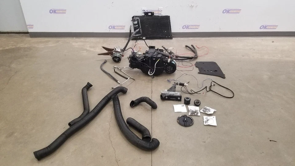 1969 CHEVY C20 VINTAGE AIR AIR CONDITIONING SYSTEM COMPLETE Foto 2 de 4