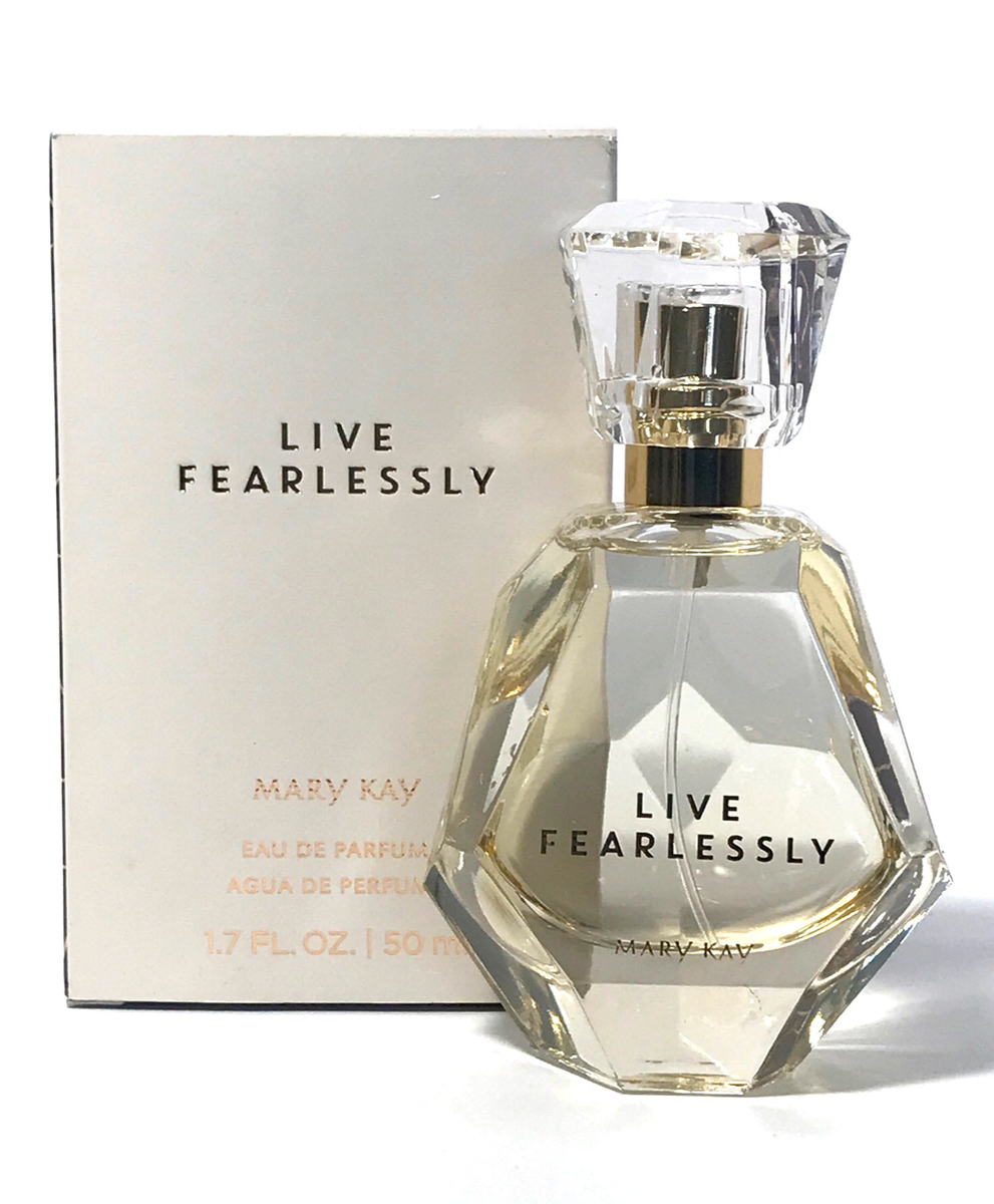 MARY KAY LIVE FEARLESSLY~EAU DE OZ~FULL SIZE!