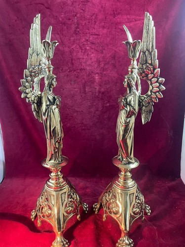 Antique Pair of Gilt Bronze Altar Candlesticks with Angels Carrying Christism - Picture 4 of 8