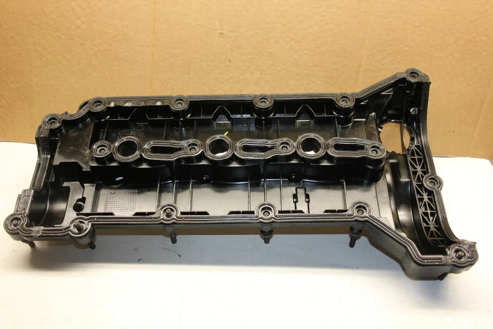 Grand Cherokee Ram 1500 3.0 2014-2022 diésel tapa válvula motor izquierdo (BC43) OEM Foto 3 de 4