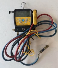 (1 MISSING Clamp)Fieldpiece SM380V 3-port SMAN Refrigerant Manifold