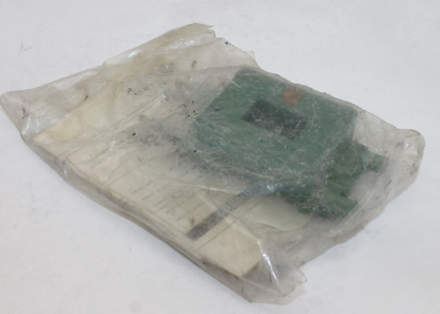 NIB Honeywell 4074DAK Coil