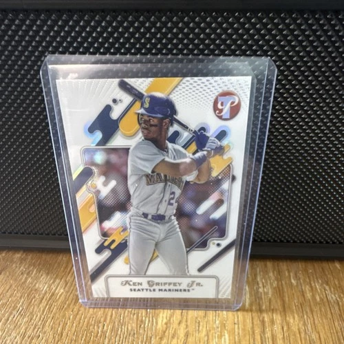 Topps Ken Griffey Jr. #249 Seattle Mariners MLB Refractor Baseball Card