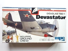 MPC 1:72 Douglas TBD-1 Devastator w/Ground Crew Bomber Model Kit 2-2109 (1977)