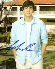 Nicholas Braun Signed Autogra[phed 8x10 Photo COA