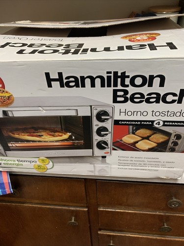 Hamilton Beach 31401 4 Slice Toaster Oven - Stainless Steel - Picture 4 of 11