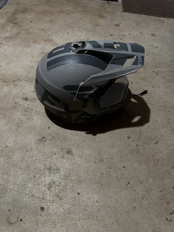 Casco FXR fusion X Foto 4 de 4