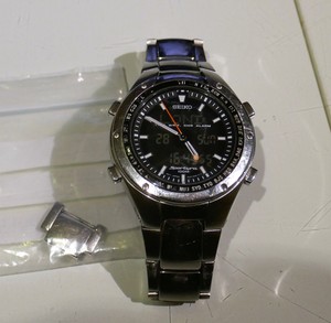 seiko sportura digital
