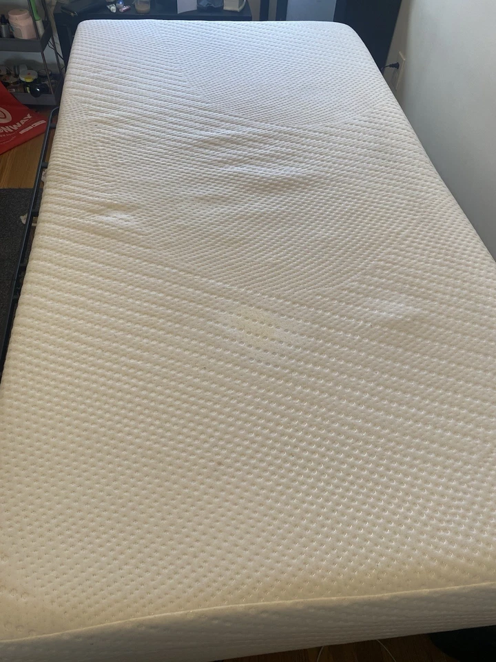 White Green Tea Memory Foam Mattress / Medium Firmness - Image 2 of 2