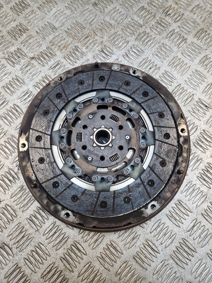 CITROEN DS4 DV6FC FLYWHEEL & CLUTCH KIT DUAL MASS 1.6 HDI 2010 - 2015 - Image 4 of 4