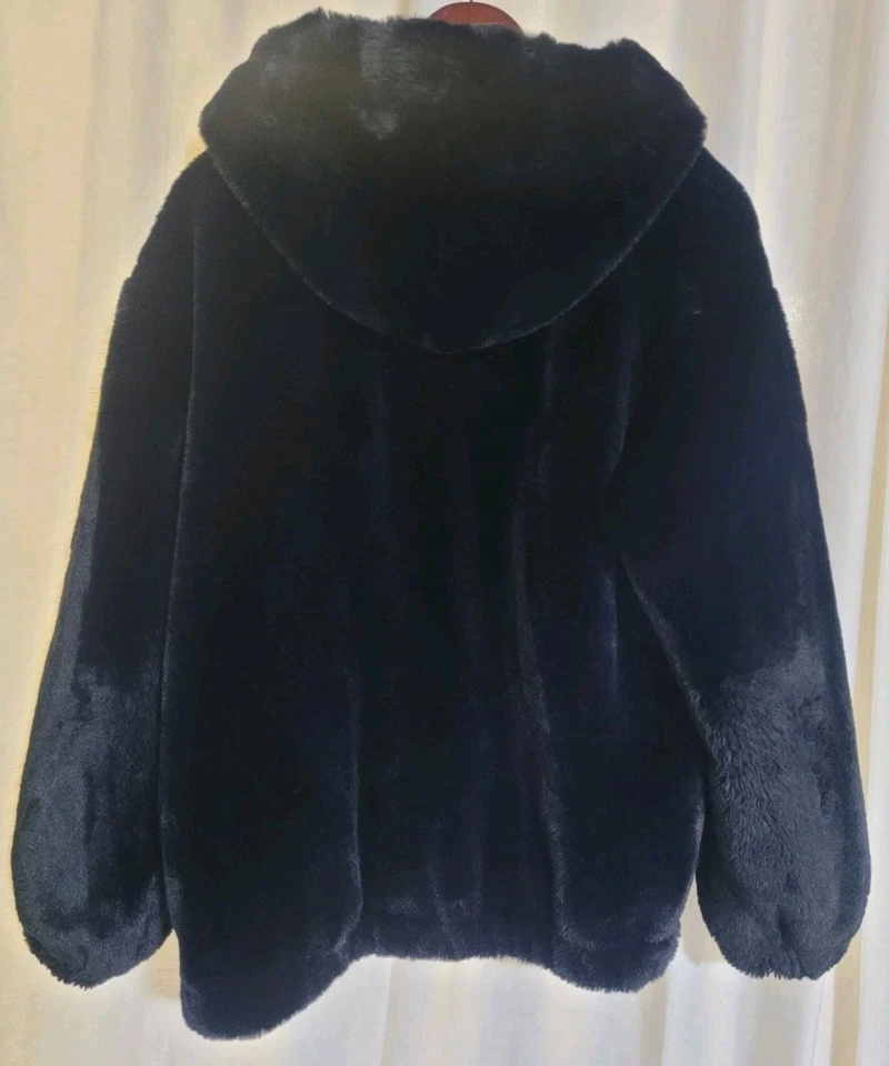 Abrigo Chaqueta con Capucha Phat Farm Forever 21 Negro Piel Sintética Para Hombre Ropa de Calle M Foto 2 de 4