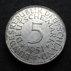 SILVER 5 DEUTSCHE MARK 1951 F COIN OF WEST GERMANY ~ EAGLE EMBLEM OF GERMANY — photo 2