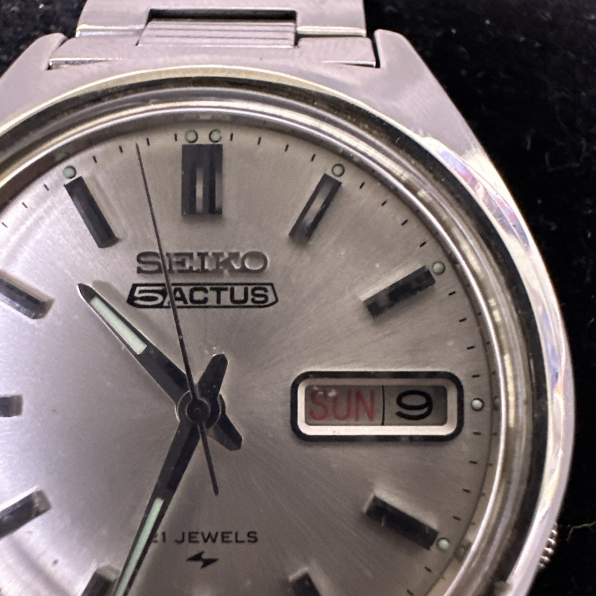 Vintage Seiko 5 Actus 7019-8010 Automatic Day/Date Men's Watch 21