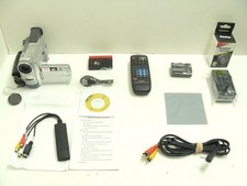 Canon ZR60 Mini DV Digital Video Camcorder 18x Optical Zoom  Video Transfer Kit