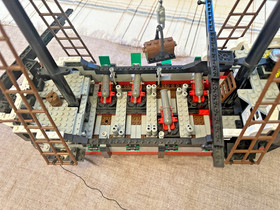 LEGO Pirates: Skull's Eye Schooner (6286) - Complete Set w/Instructions + extras