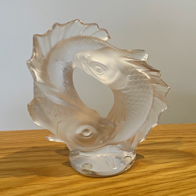 Original Lalique France ''Deux Poissons'' (Doppelfisch) Kristall Skulptur. ~11cm