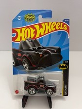 Hot Wheels 2022 Classic TV Series Batmobile #78 Batman