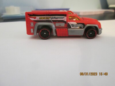 2015 HOT WHEELS HW CITY RESCUE DUTY TRACK 1ST RESPONSE RED 46/250  LOOSE (PC6)