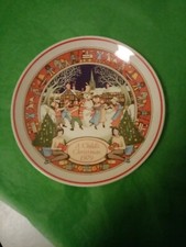 Wedgwood 1979 A Child's Christmas 8" Plate. 